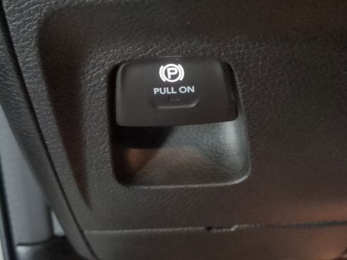 Used 2024 RAM 1500 Big Horn image 24