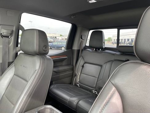 Used 2022 GMC Sierra 1500 Denali AWD/4WD image 17