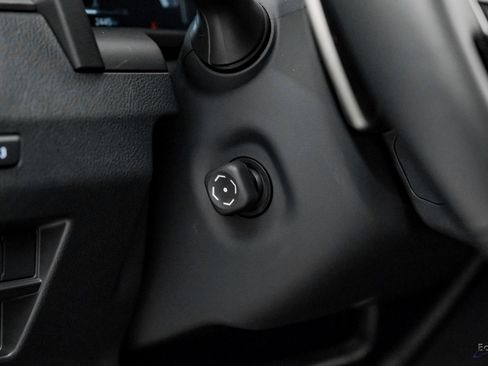 Used 2025 Lexus GX 550 image 43