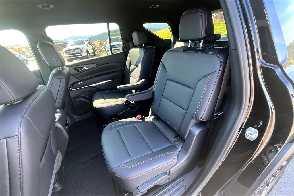 Used 2024 Chevrolet Traverse Z71 w/ LPO, Floor Liner Package AWD/4WD image 25