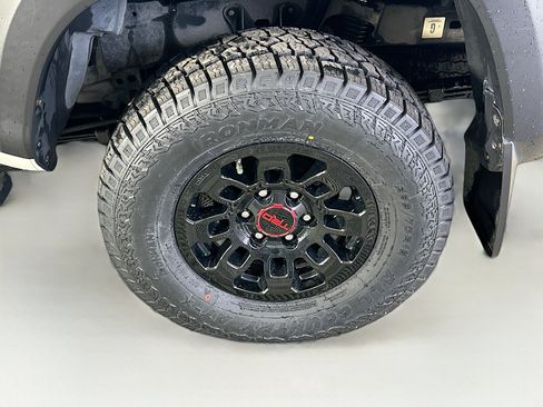 Used 2019 Toyota Tacoma TRD Pro image 11