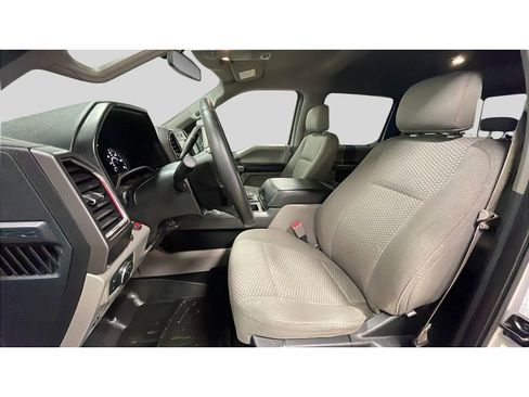 Used 2015 Ford F150 XLT w/ Equipment Group 302A Luxury image 12