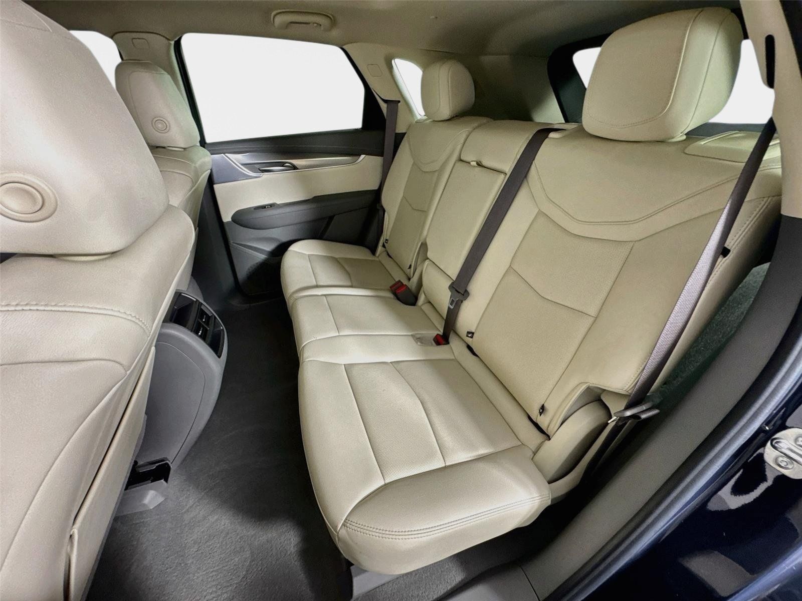 Used 2024 Cadillac XT5 Premium Luxury FWD image 24