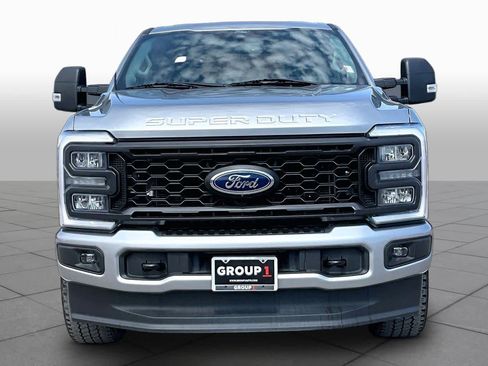 Used 2024 Ford F250 XLT w/ XLT Premium Package AWD/4WD image 4