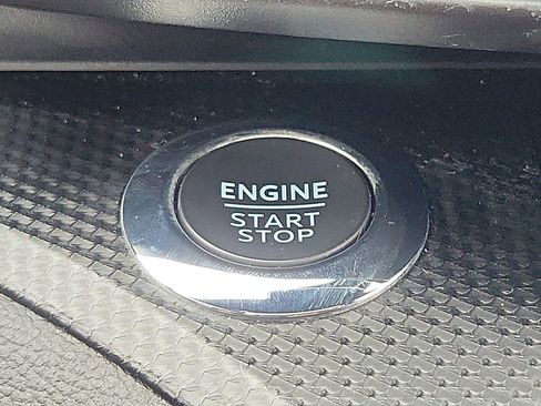 Certified 2022 Ford Explorer ST-Line w/ Class IV Trailer Tow Package image 24