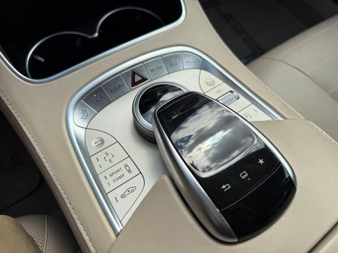 Used 2016 Mercedes-Benz S 550 Sedan image 38