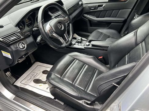 Used 2013 Mercedes-Benz E 63 AMG Sedan image 12