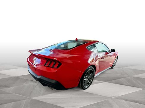 Used 2024 Ford Mustang Coupe RWD image 8