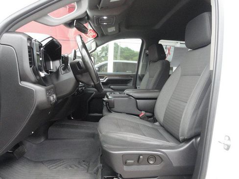 Used 2024 Chevrolet Silverado 2500 LT AWD/4WD image 13