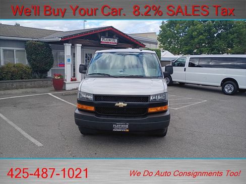 Used 2020 Chevrolet Express 3500 LS RWD image 2