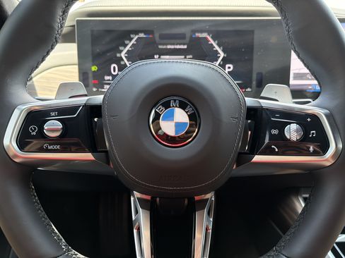 Certified 2026 BMW 760i xDrive AWD/4WD image 12