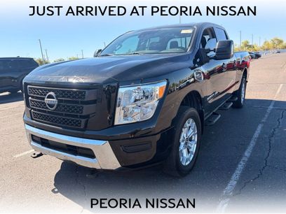 Used 2024 Nissan Titan SV w/ SV Convenience Package