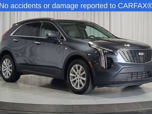 Used 2021 Cadillac XT4 Luxury w/ Cold Weather Package AWD/4WD image 2