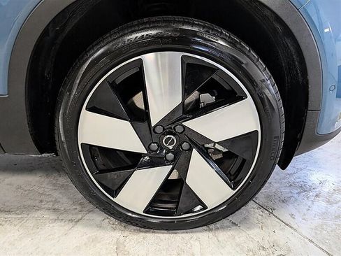 Used 2023 Volvo C40 P8 Recharge Ultimate AWD/4WD image 12