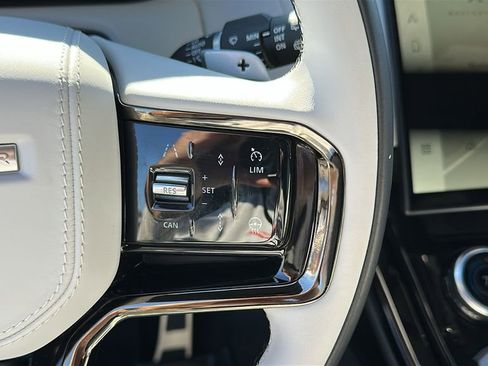Certified 2023 Land Rover Range Rover Sport SE Dynamic image 13