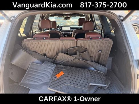 Used 2024 Kia Telluride EX w/ EX Captain's Chair Package FWD image 28