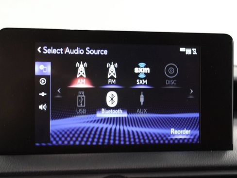 Used 2024 Lexus IS 500 RWD image 31