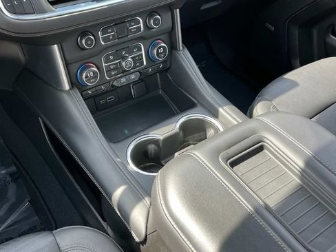 Used 2023 Chevrolet Tahoe LT AWD/4WD image 18