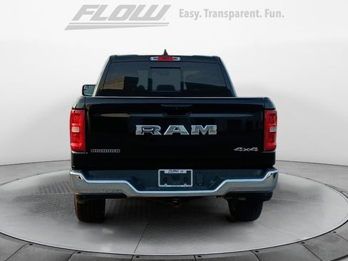 Used 2025 RAM 1500 Big Horn AWD/4WD image 8
