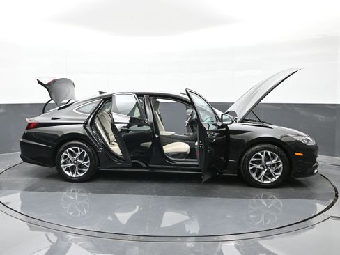 Used 2022 Hyundai Sonata SEL w/ Preferred Accessory Package image 48