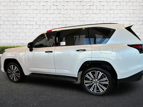 New 2026 Lexus LX 600 4WD w/ Luxury Package image 7