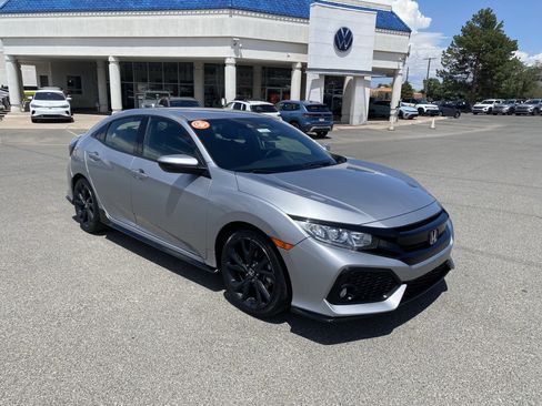 Used 2019 Honda Civic Sport image 2