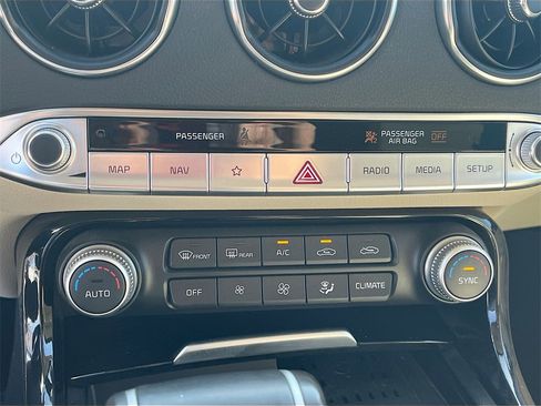 Used 2023 Kia Stinger GT-Line w/ Sun & Sound Package image 16