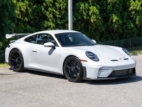 Certified 2026 Porsche 911 GT3 RWD image 10