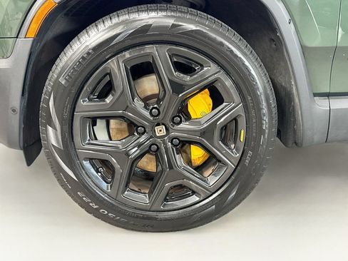 Used 2023 Rivian R1S Adventure AWD/4WD image 37