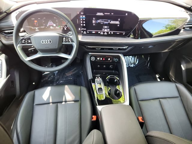 Used 2025 Audi Q5 Premium w/ Convenience Package AWD/4WD image 24