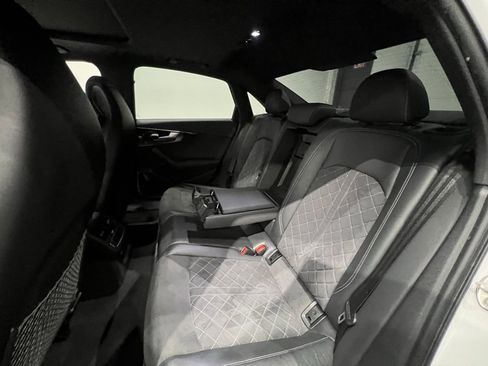 Used 2022 Audi S4 Premium Plus image 33