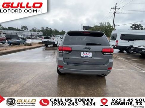 Used 2022 Jeep Grand Cherokee Laredo X AWD/4WD image 7