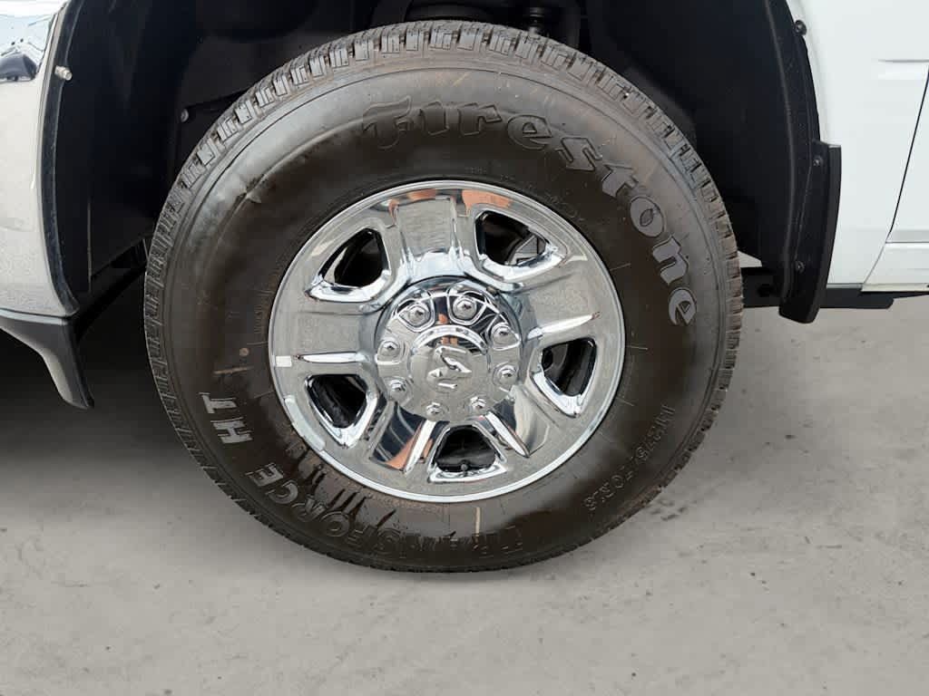 Used 2024 RAM 2500 Tradesman w/ Chrome Appearance Group AWD/4WD image 17