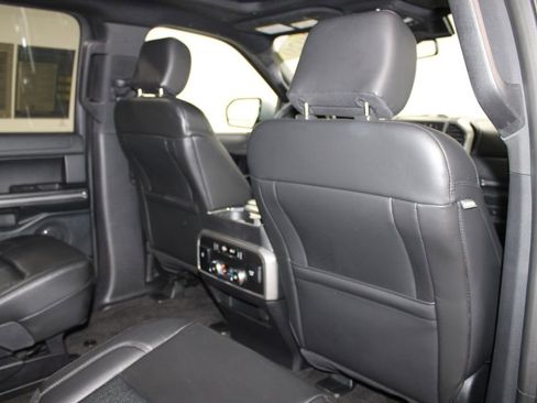 Used 2020 Ford Expedition XLT w/ Equipment Group 202A RWD image 33
