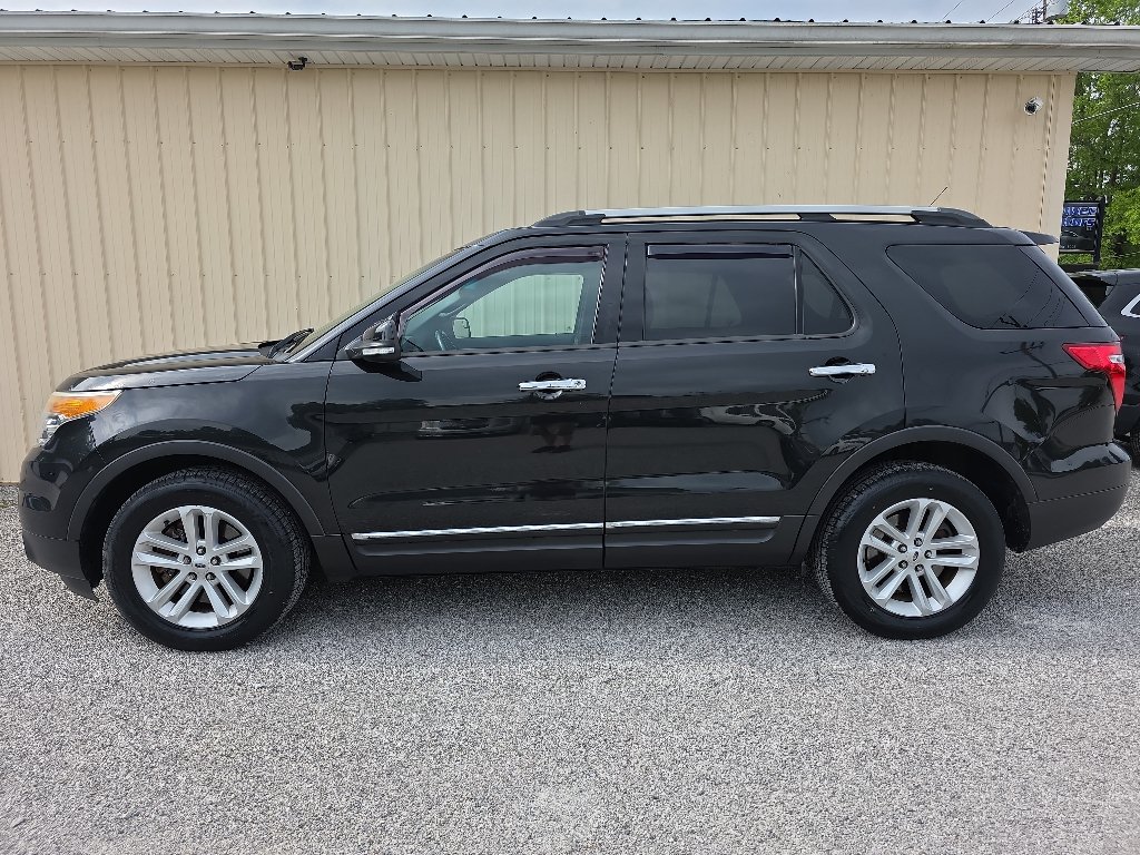 Used 2014 Ford Explorer XLT AWD/4WD image 11