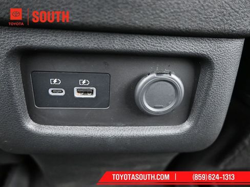 Used 2023 INFINITI QX60 Luxe image 17