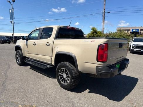 Used 2022 Chevrolet Colorado ZR2 AWD/4WD image 6