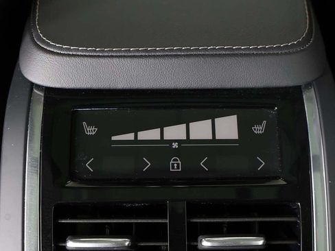 Used 2023 Volvo XC90 T8 Ultimate w/ Protection Package Premier AWD/4WD image 61