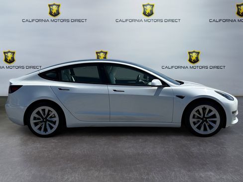 Used 2022 Tesla Model 3 Long Range AWD/4WD image 6