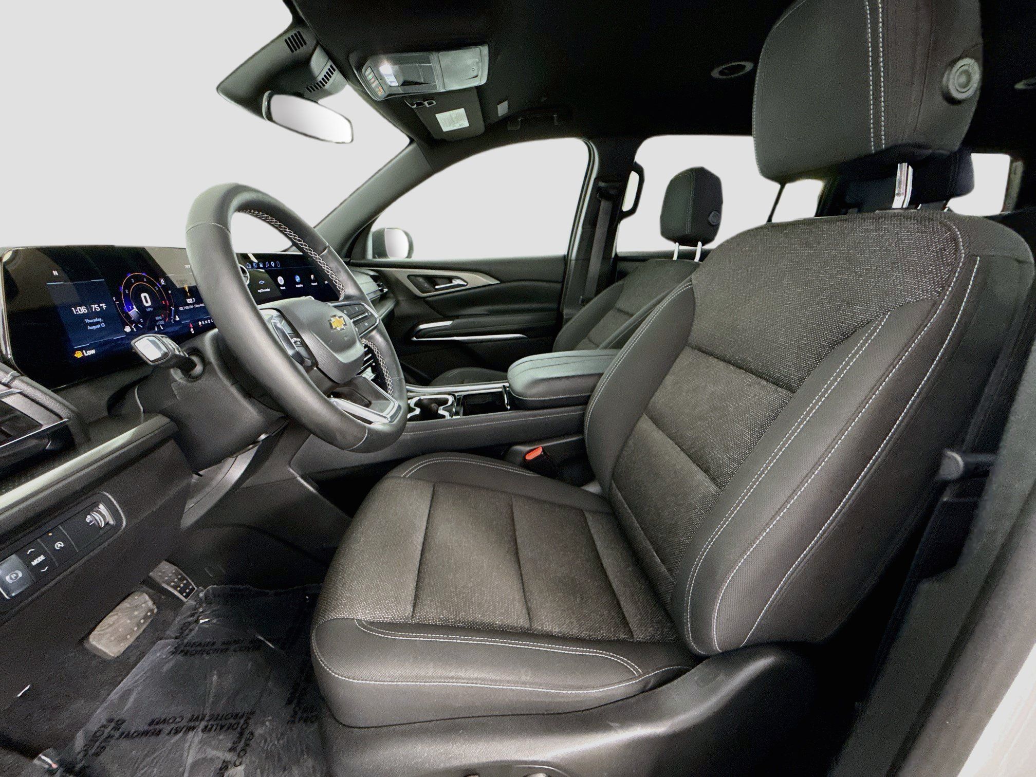 Used 2024 Chevrolet Traverse LT FWD image 22