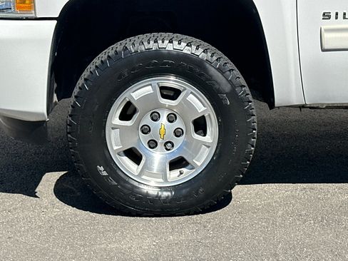 Used 2011 Chevrolet Silverado 1500 LT w/ All-Star Edition RWD image 37
