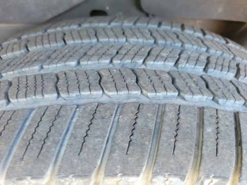 Used 2019 GMC Yukon SLT w/ Open Road Package image 37