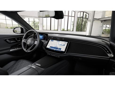New 2026 Mercedes-Benz E 450 4MATIC Sedan image 8