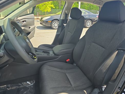 Used 2024 Honda Accord LX image 14