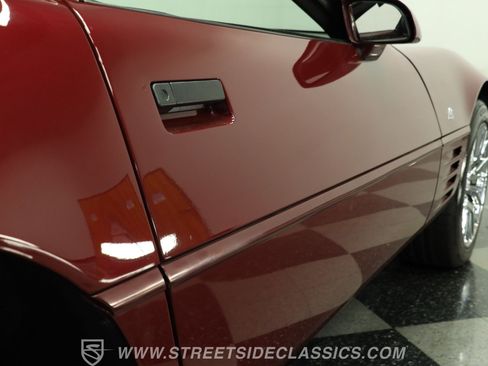 Used 1993 Chevrolet Corvette Convertible RWD image 27