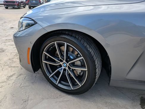 Used 2025 BMW 430i Convertible w/ Premium Package RWD image 35