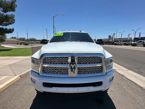 Used 2018 RAM 3500 Laramie w/ Sport Appearance Group AWD/4WD image 8