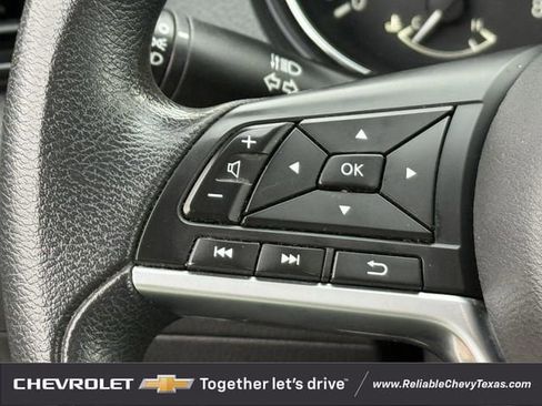 Used 2019 Nissan Rogue Sport S FWD image 14