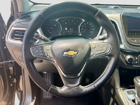 Used 2021 Chevrolet Equinox Premier AWD/4WD image 11