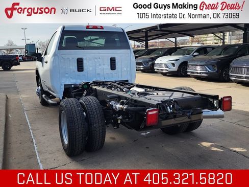 New 2026 GMC Sierra 3500 Pro AWD/4WD image 5